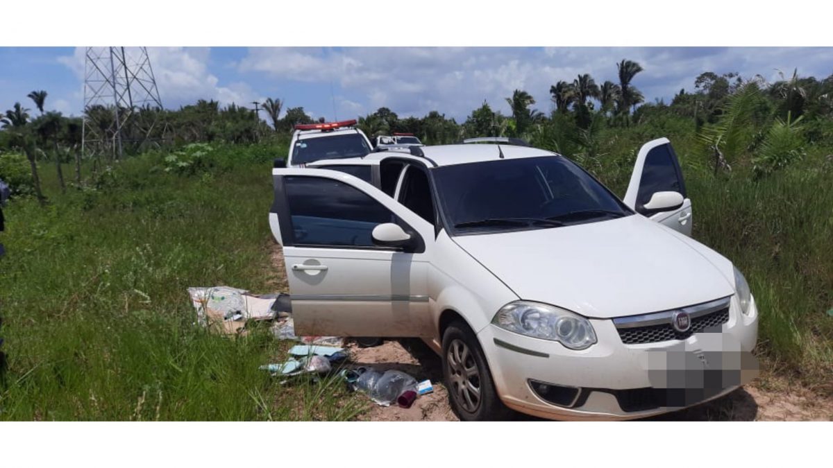 Veículo roubado é recuperado no bairro Piçarreira