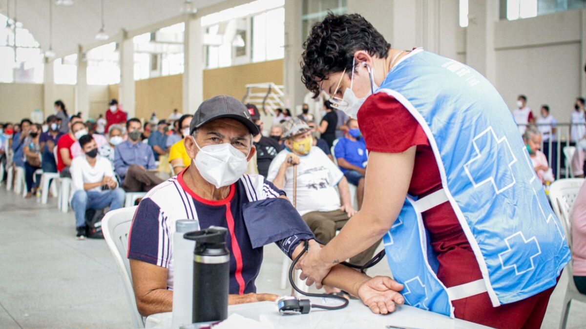 Governo reforça campanha Novembro Azul com ações do Saúde na Praça em Imperatriz