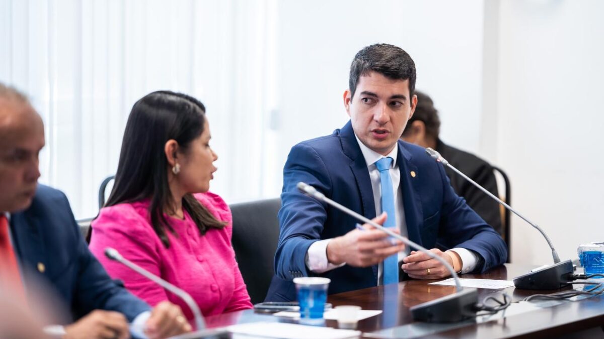 Fernando Braide debate gestão de resíduos sólidos em Comissão de Meio Ambiente