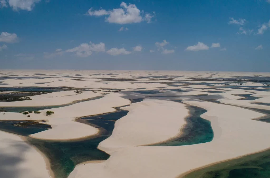 Turismo prepara estudos para desenvolver ecoturismo dos Lençóis Maranhenses